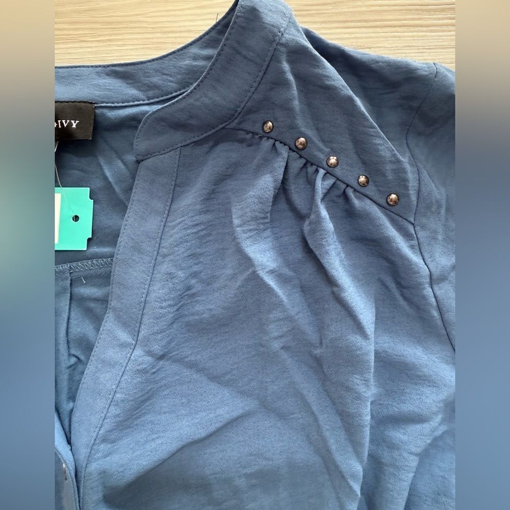 FORTUNE + IVY Cindy Button Detail Blouse Blue Medium NWT STITCH FIX - Picture 9 of 9